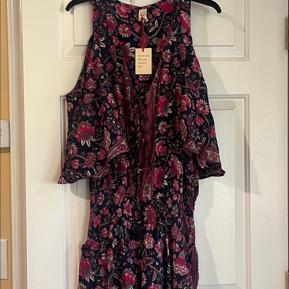 RAGA cold shoulder silk romper - Picture 3 of 3